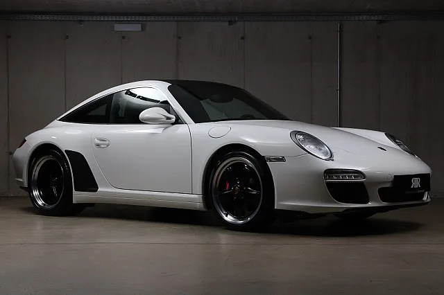 2009 Porsche 911 Targa 4S 997.2 proposée par un concessionnaire spécialisé à Unterweitersdorf, Autriche, photo principale