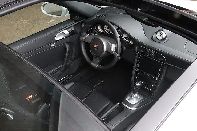 2009 Porsche 911 Targa 4S 997.2, 20/30