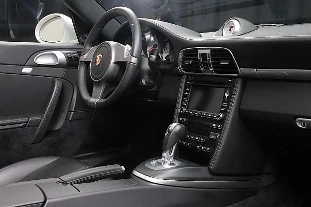 2009 Porsche 911 Targa 4S 997.2, 28/30