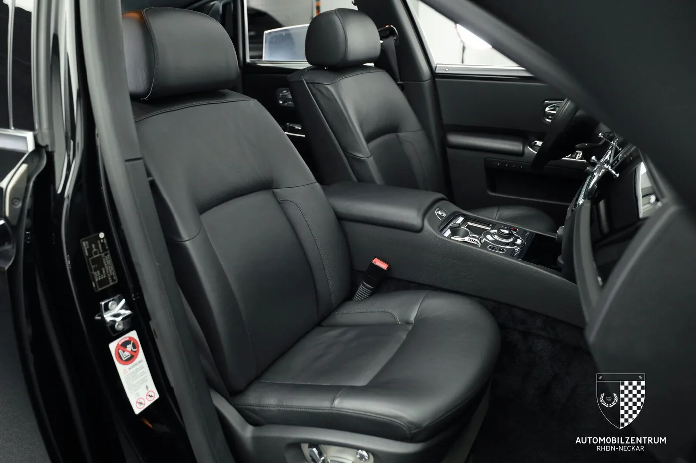 2009 Rolls-Royce Ghost angeboten von einem Supersportwagenhändler in Viernheim, Deutschland, Foto 12 von 25