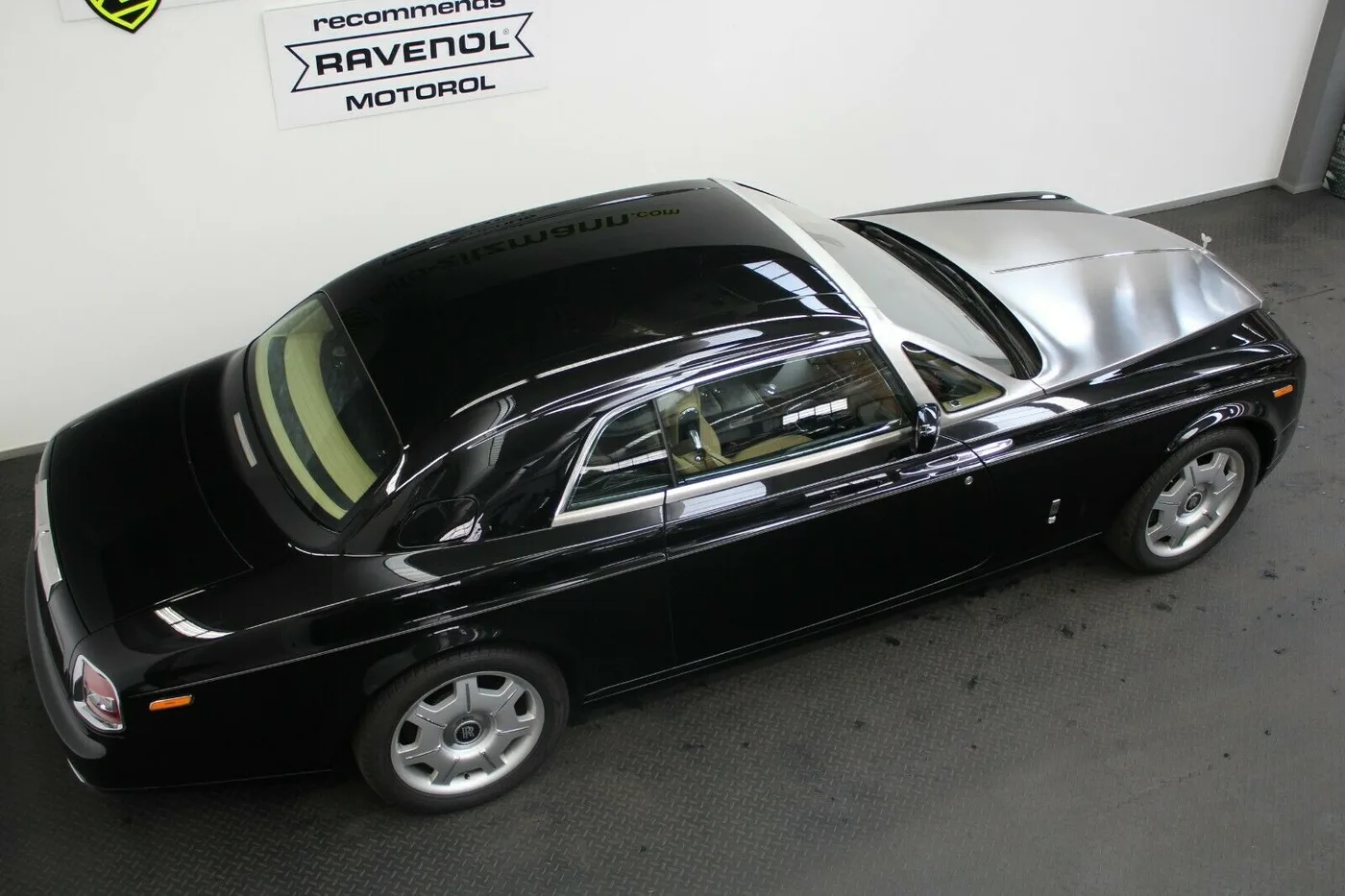 2009 Rolls-Royce Phantom Coupé angeboten von einem Fachhändler in Nuremberg, Deutschland, Foto 12 von 15