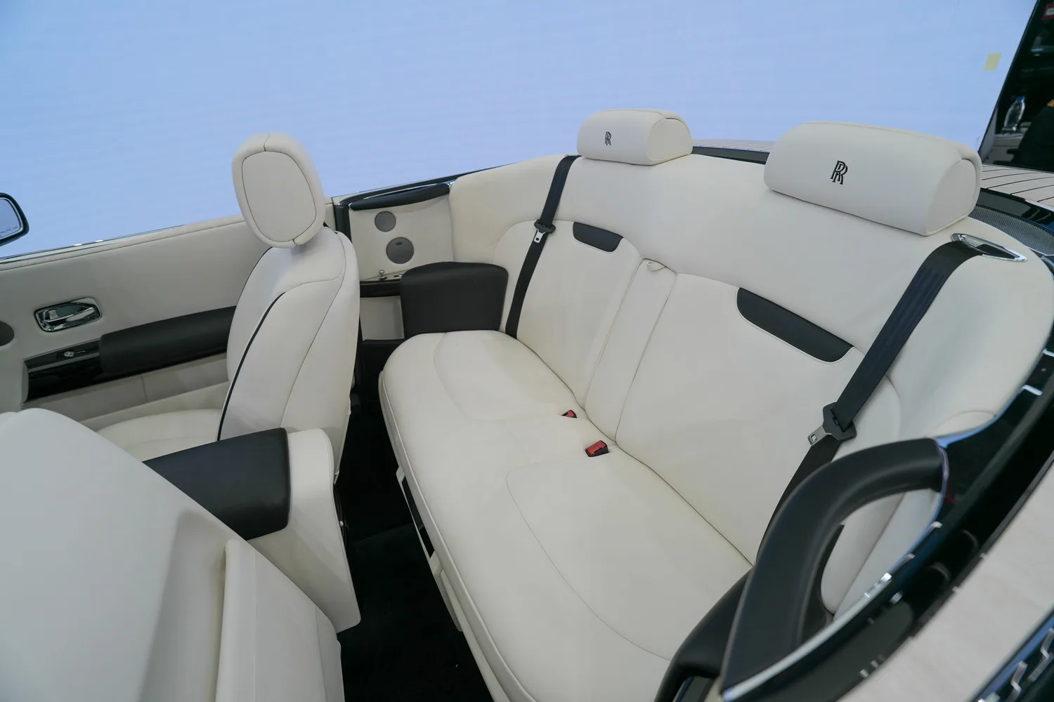 2009 Rolls-Royce Phantom Drophead Coupé, 5/17