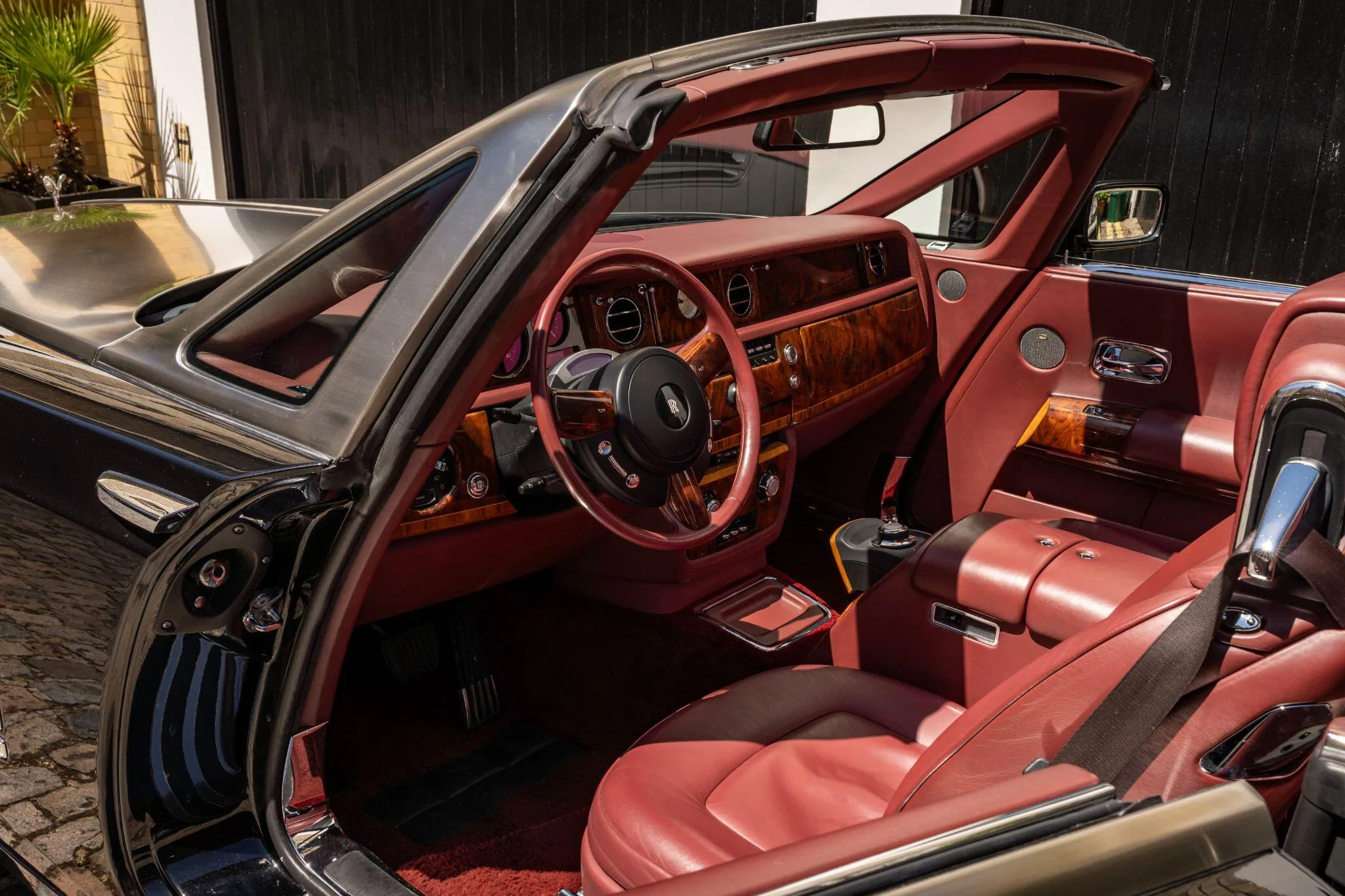 2009 Rolls-Royce Phantom Drophead Coupé, 21/30