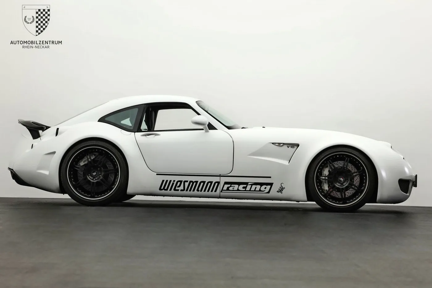 2009 Wiesmann MF5 GT offered by a supercar dealer in Viernheim, Germany, photo 8 of 25