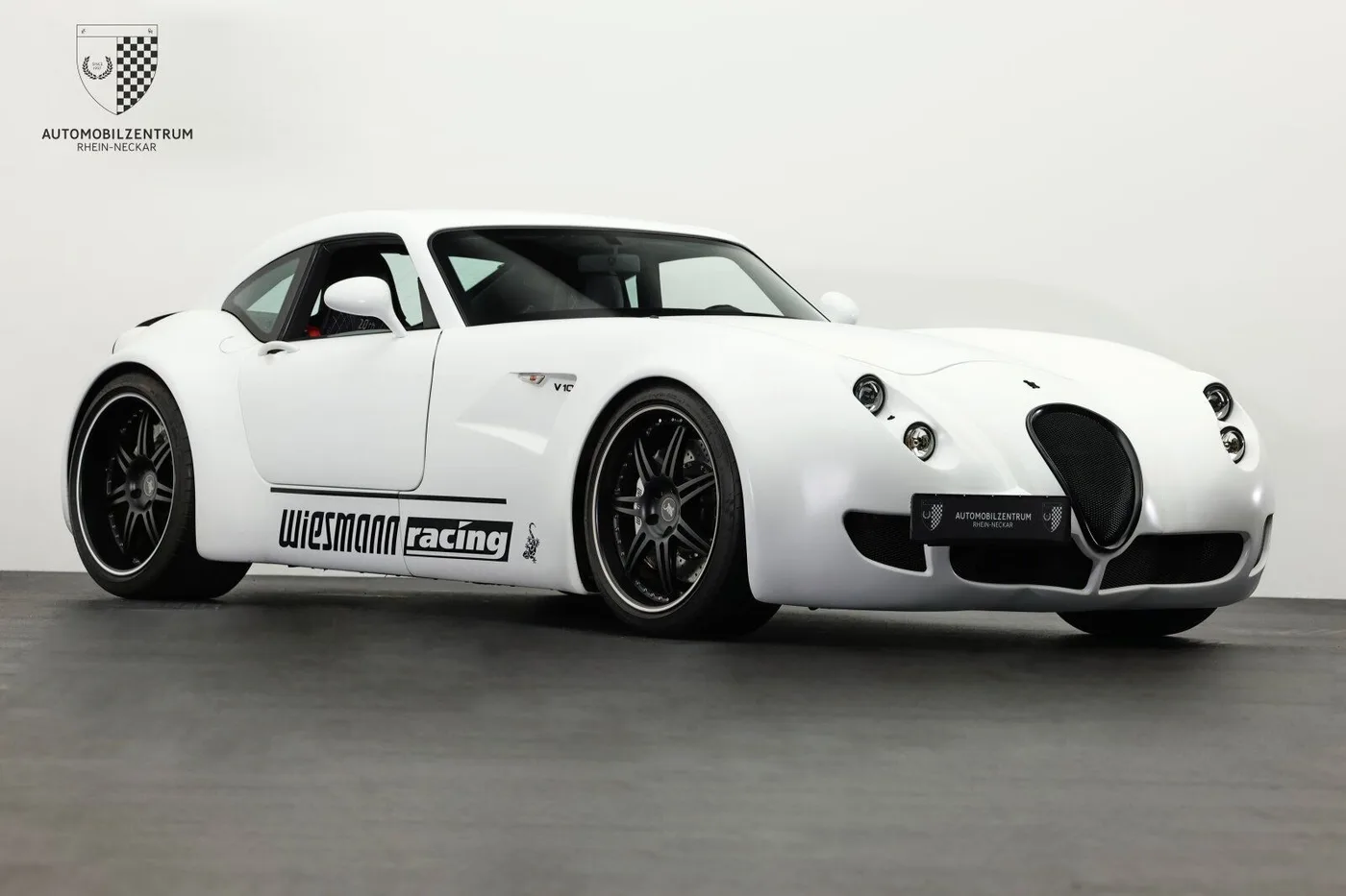 2009 Wiesmann MF5 GT offered by a supercar dealer in Viernheim, Germany, photo 9 of 25