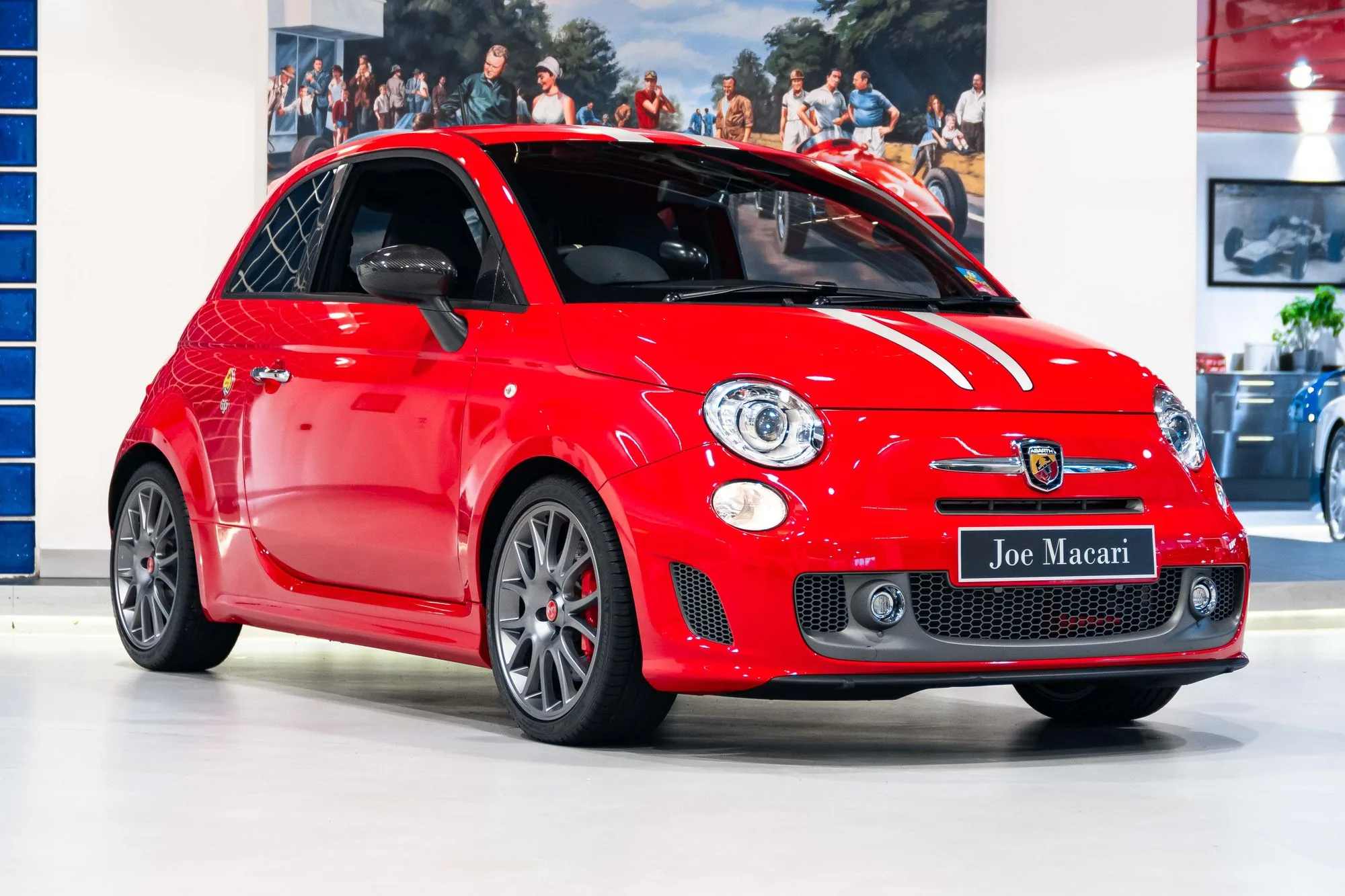 2010 Abarth 695 Tributo Ferrari angeboten von einem Fachhändler in London, Vereinigtes Königreich, Hauptfoto