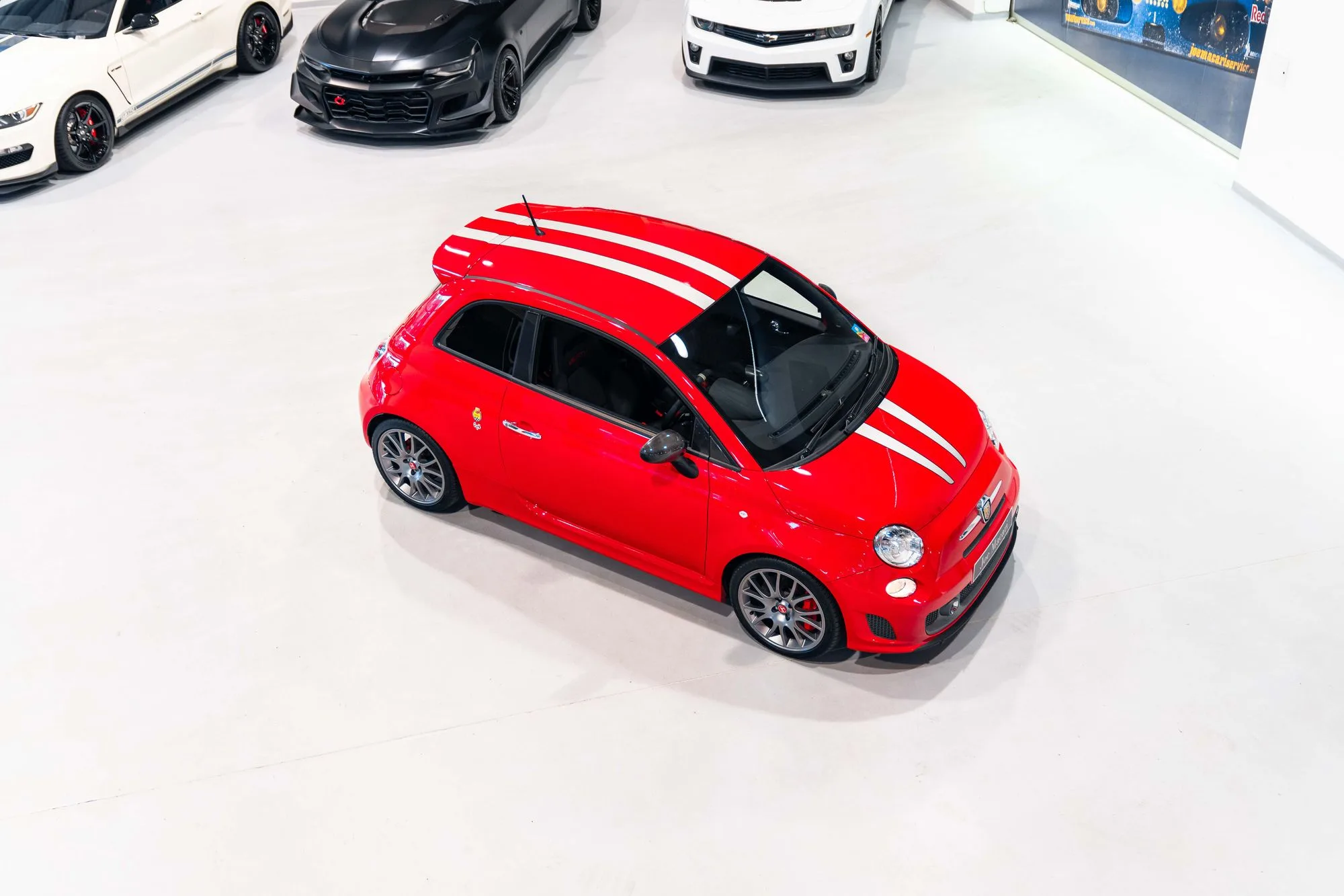 2010 Abarth 695 Tributo Ferrari, 6/19