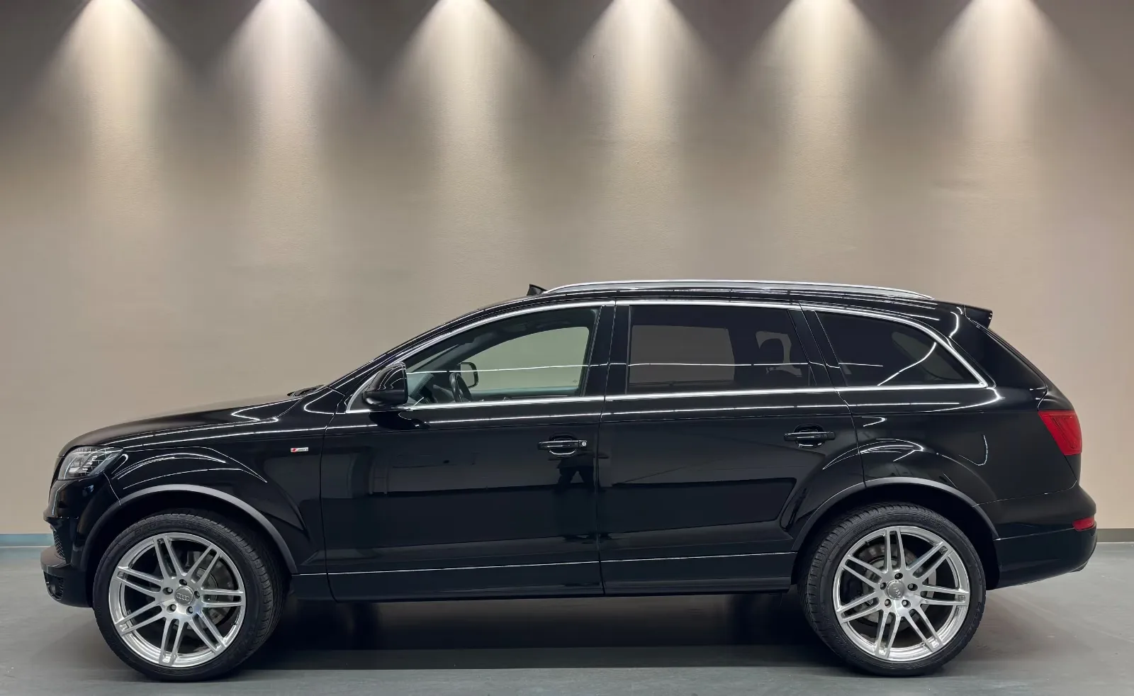 2010 Audi Q7 4.2 TDI quattro, 3/20