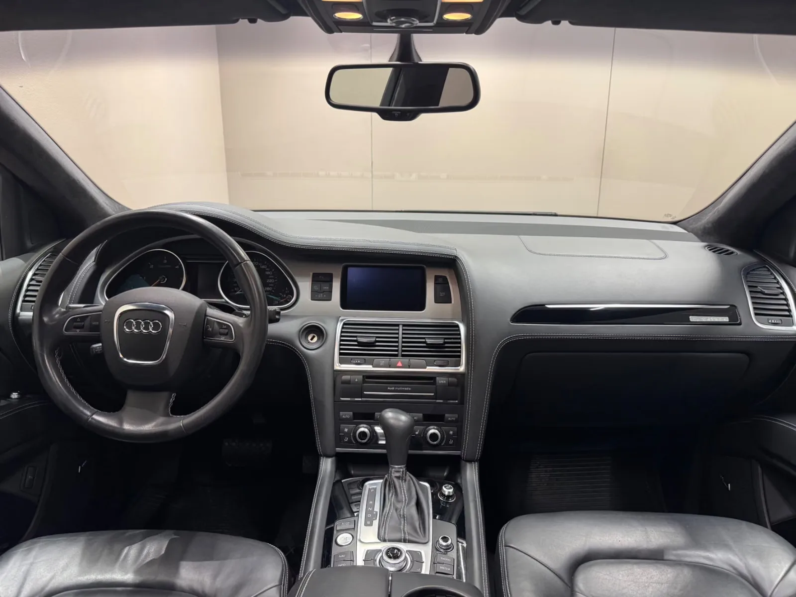 2010 Audi Q7 4.2 TDI quattro, 18/20