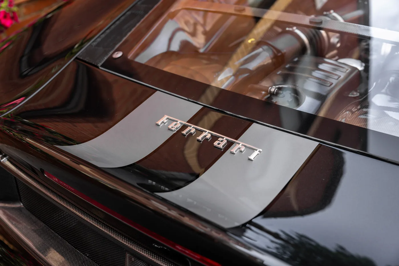 2010 Ferrari 430 Scuderia proposée par un groupe de concessions agréées à Mayfair, Royaume-Uni, photo 22 sur 25
