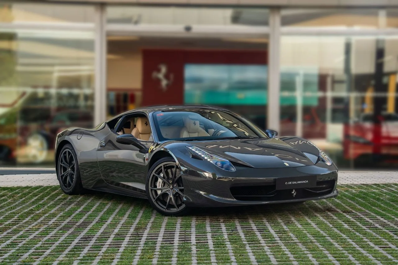 2010 Ferrari 458 Italia, 10/29