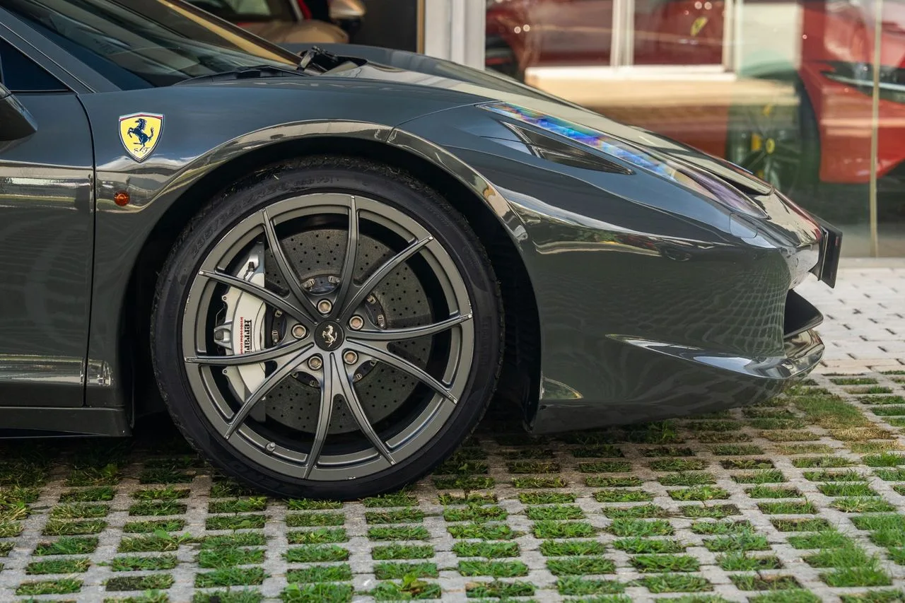 2010 Ferrari 458 Italia, 13/29