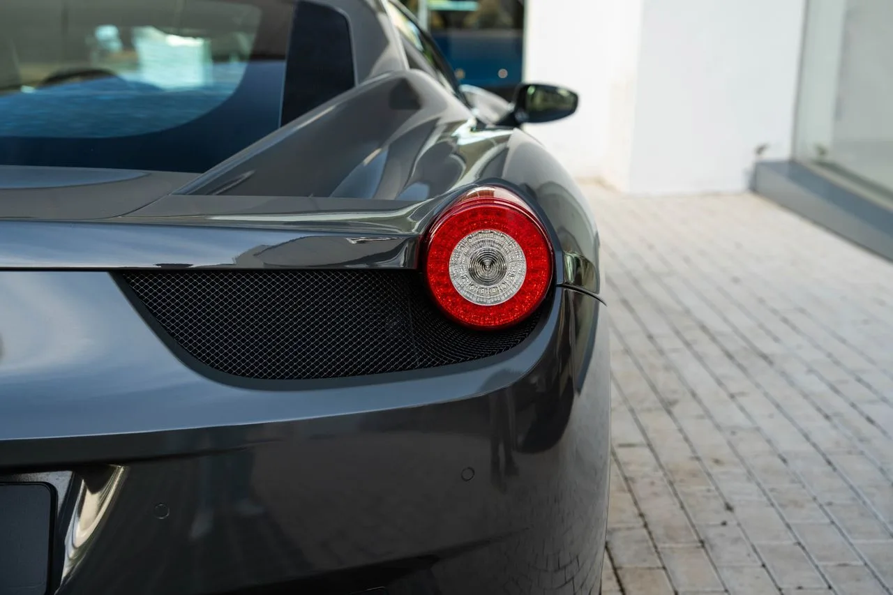2010 Ferrari 458 Italia, 15/29