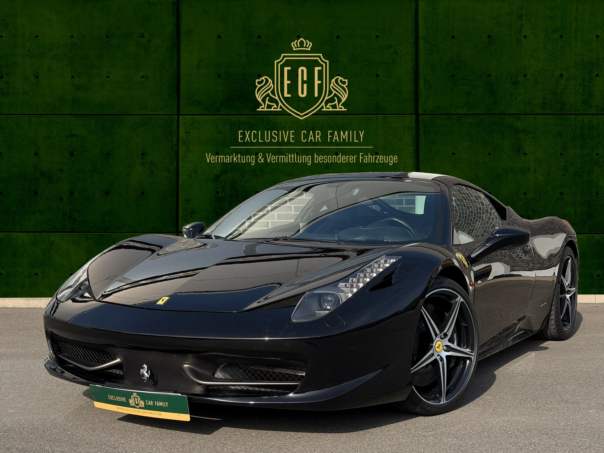 2010 Ferrari 458 Italia offered by a broker in Hessisch Oldendorf, Germany, main photo