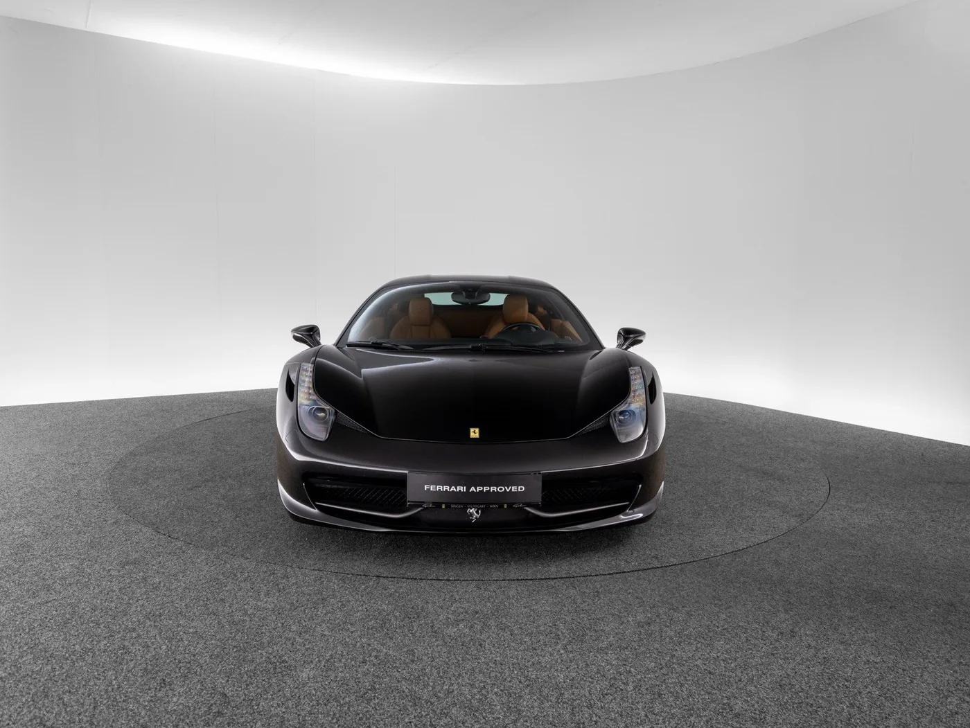 2010 Ferrari 458 Italia angeboten von einem Fachhändler in Singen, Deutschland, Foto 2 von 15