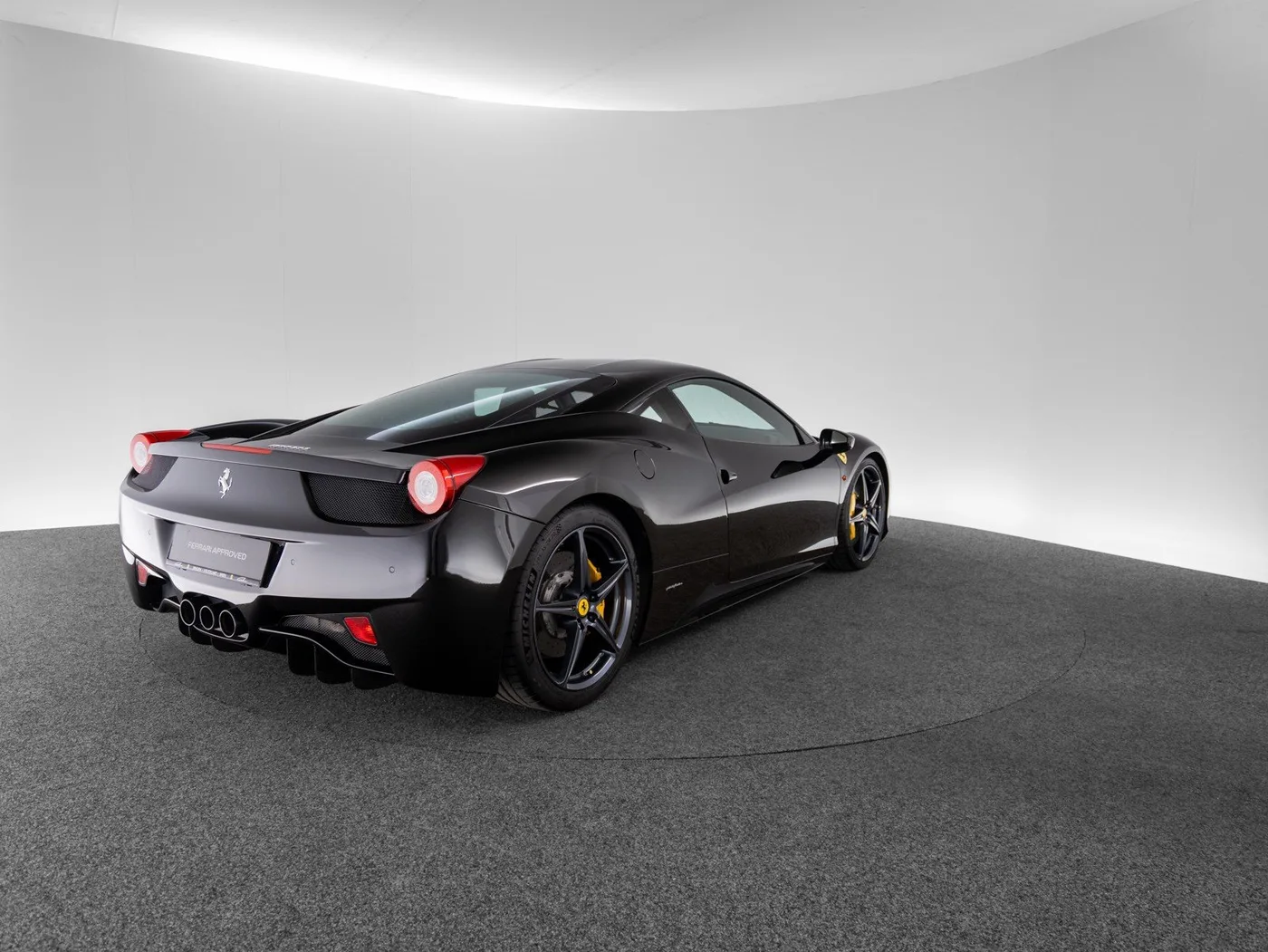 2010 Ferrari 458 Italia angeboten von einem Fachhändler in Singen, Deutschland, Foto 5 von 15