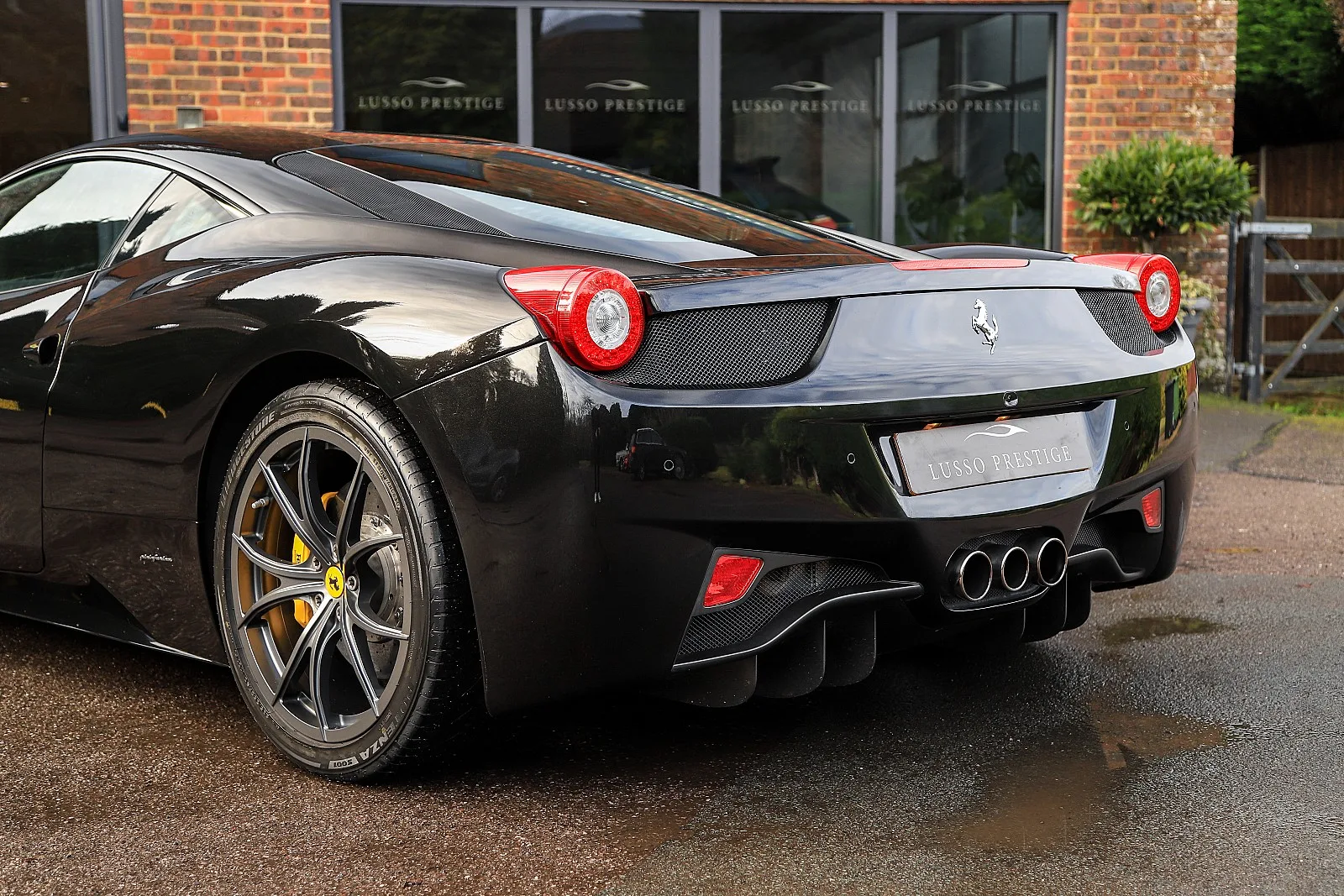 2010 Ferrari 458 Italia, 18/30