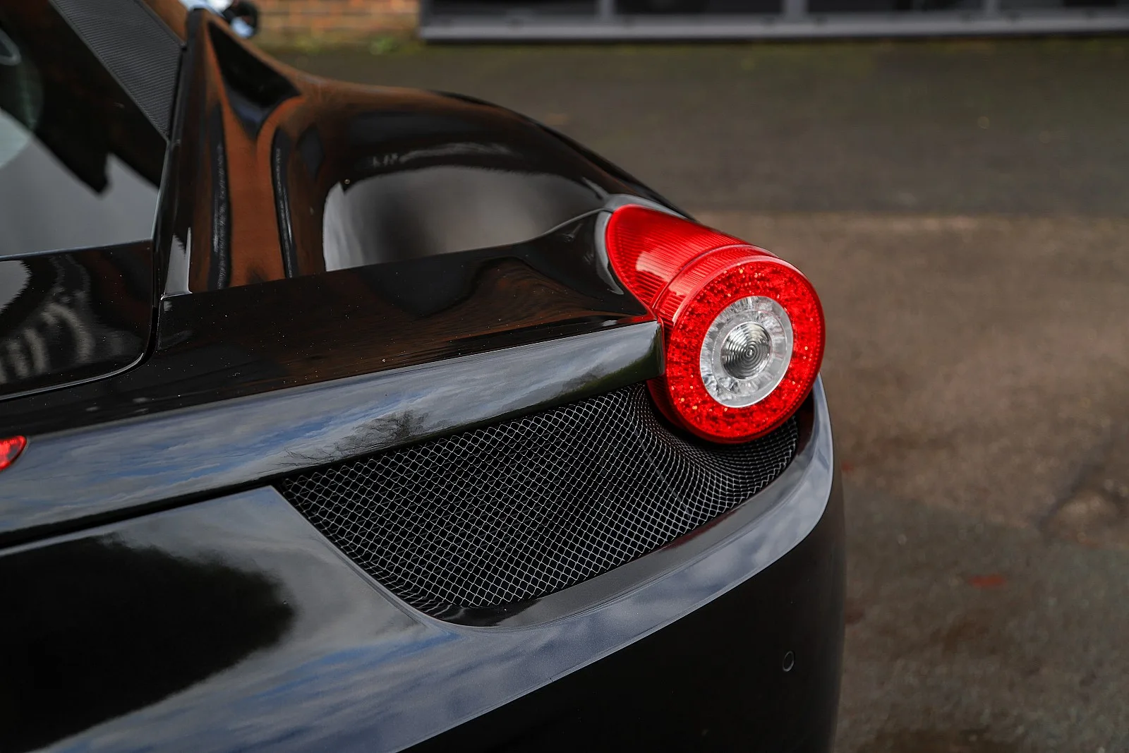 2010 Ferrari 458 Italia, 20/30
