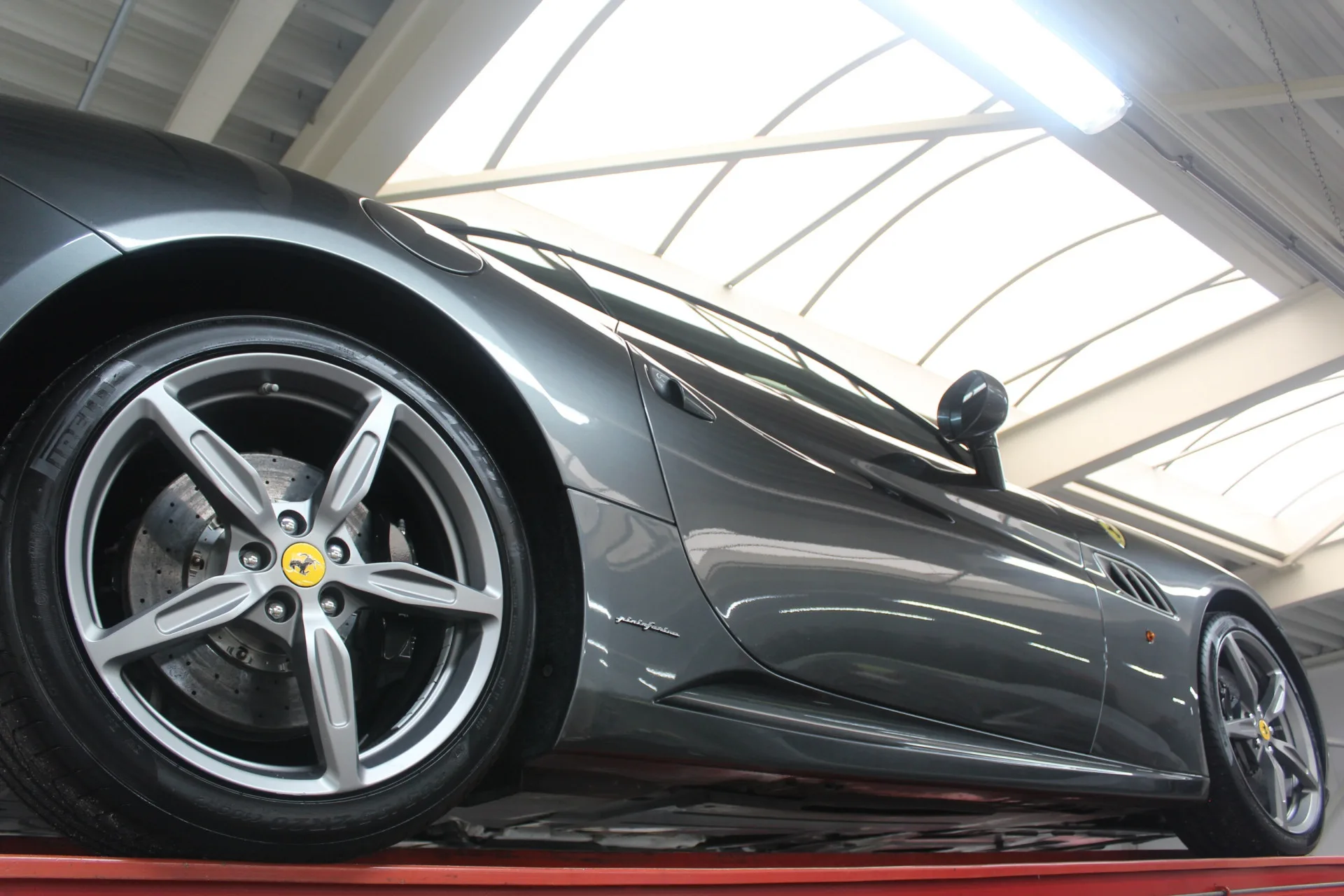 2010 Ferrari California, 8/30