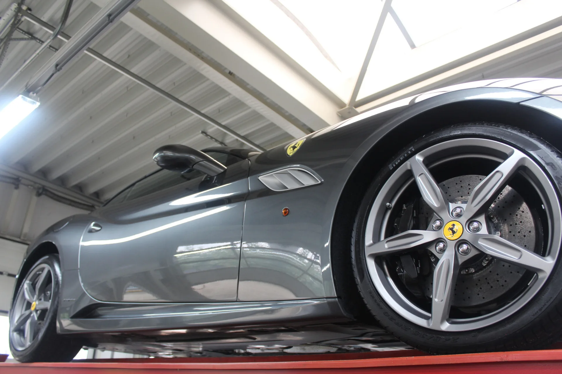 2010 Ferrari California, 11/30