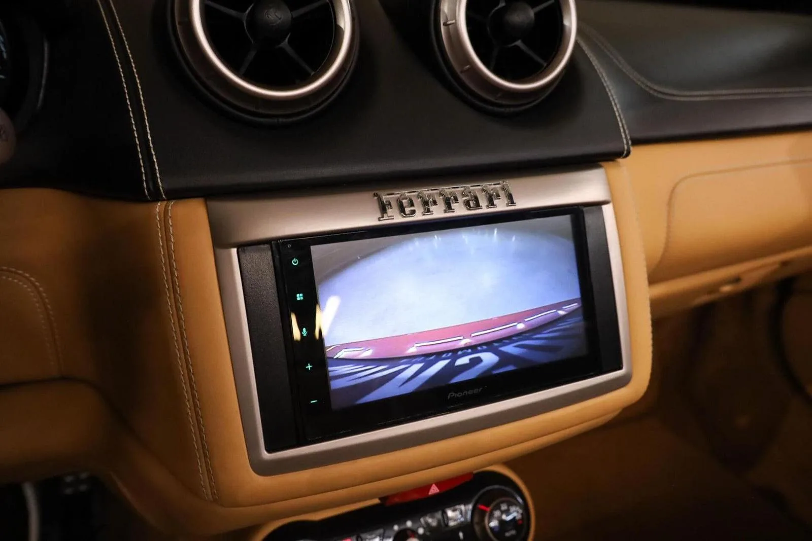 2010 Ferrari California, 20/30