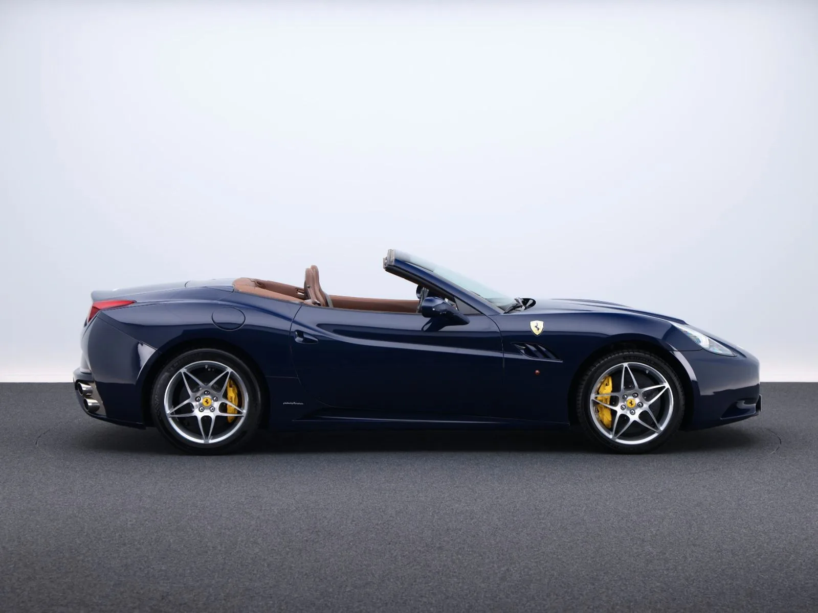 2010 Ferrari California, 4/30