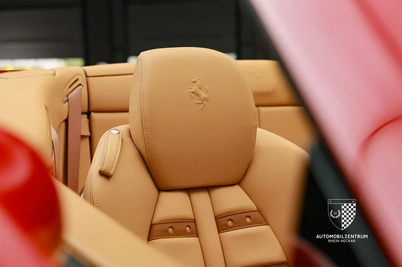 2010 Ferrari California offered by a supercar dealer in Viernheim, Germany, photo 16 of 25