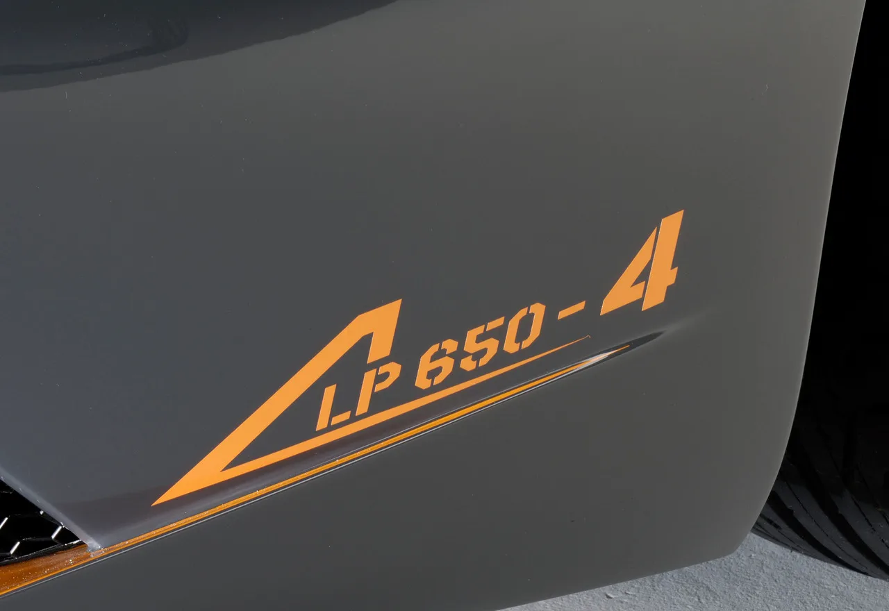 2010 Lamborghini Murciélago LP 650-4 Roadster, 12/12