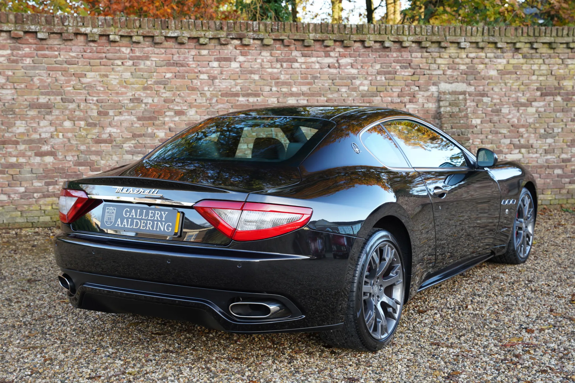 2010 Maserati GranTurismo S, 2/30