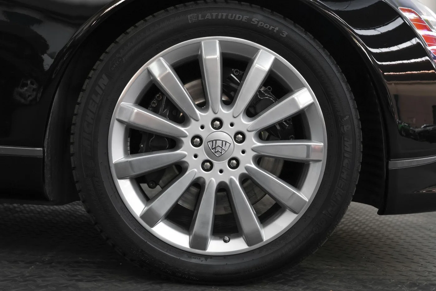 2010 Maybach 57 S offered by a specialist dealer in Nuremberg, Germany, photo 8 of 15