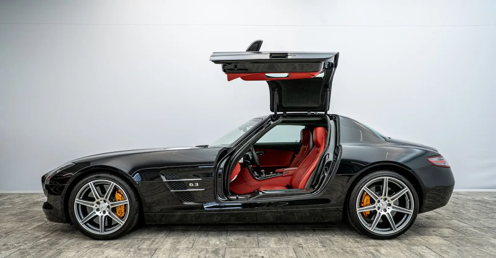 2010 Mercedes-AMG SLS, 6/30