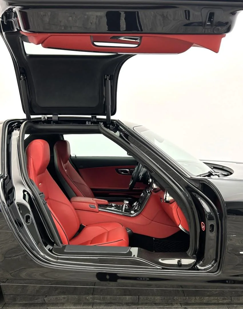2010 Mercedes-AMG SLS, 23/30