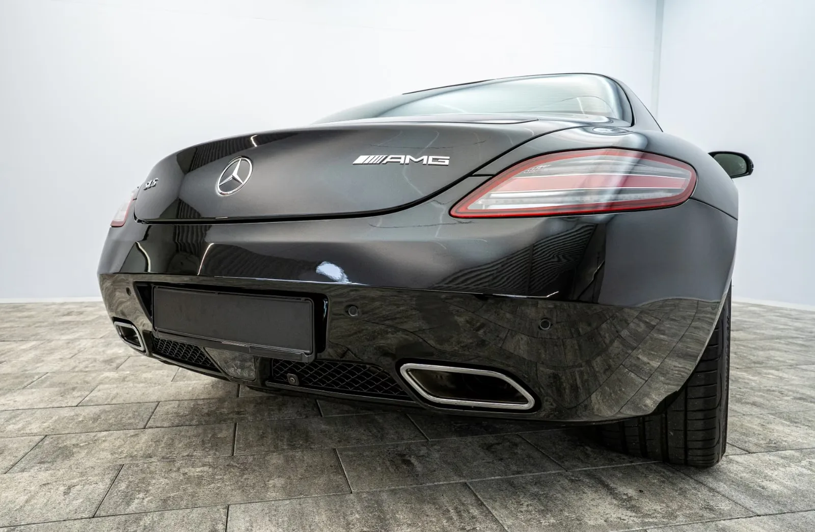 2010 Mercedes-AMG SLS, 29/30
