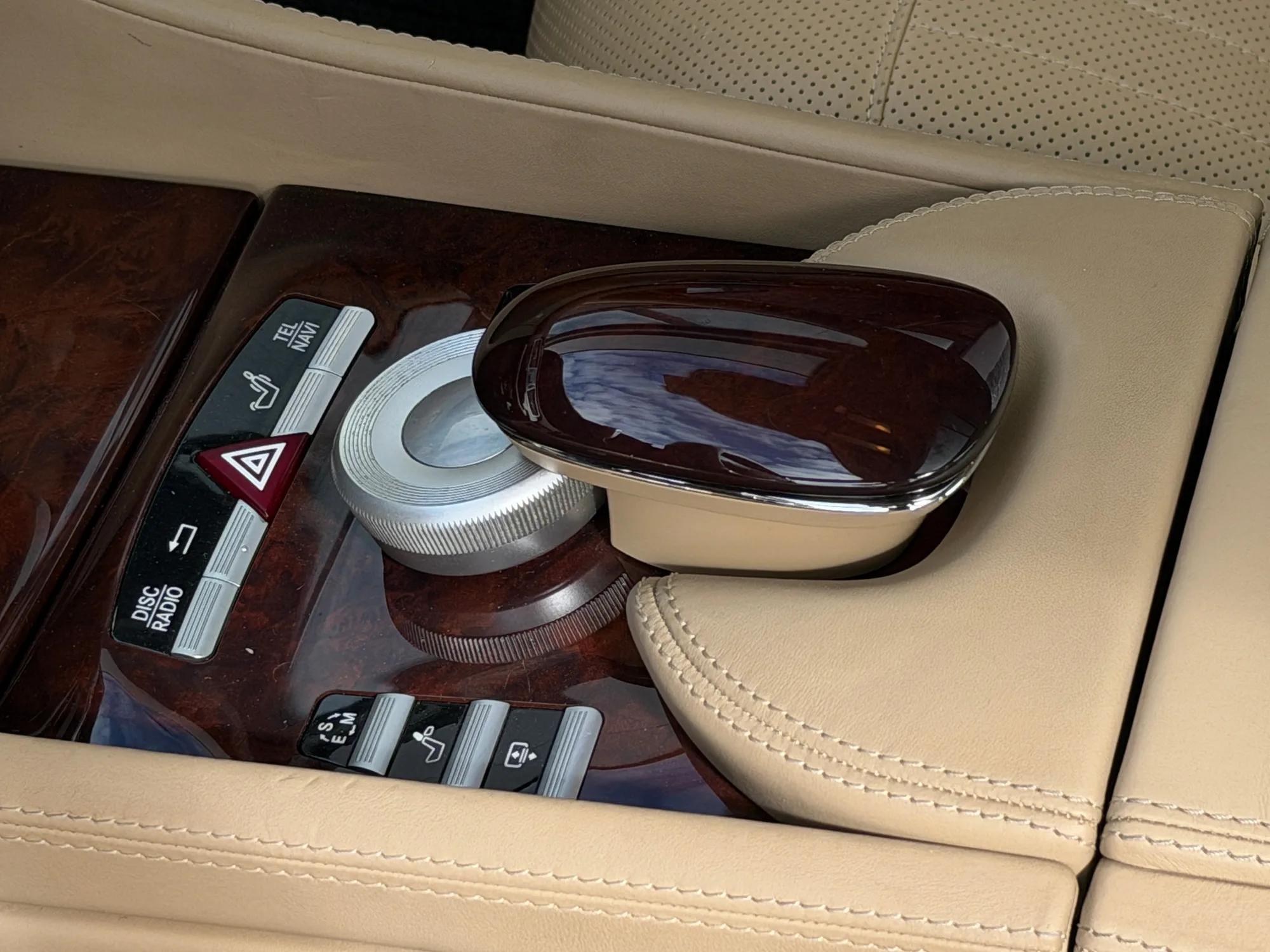 2010 Mercedes-Benz CL 600, 19/30