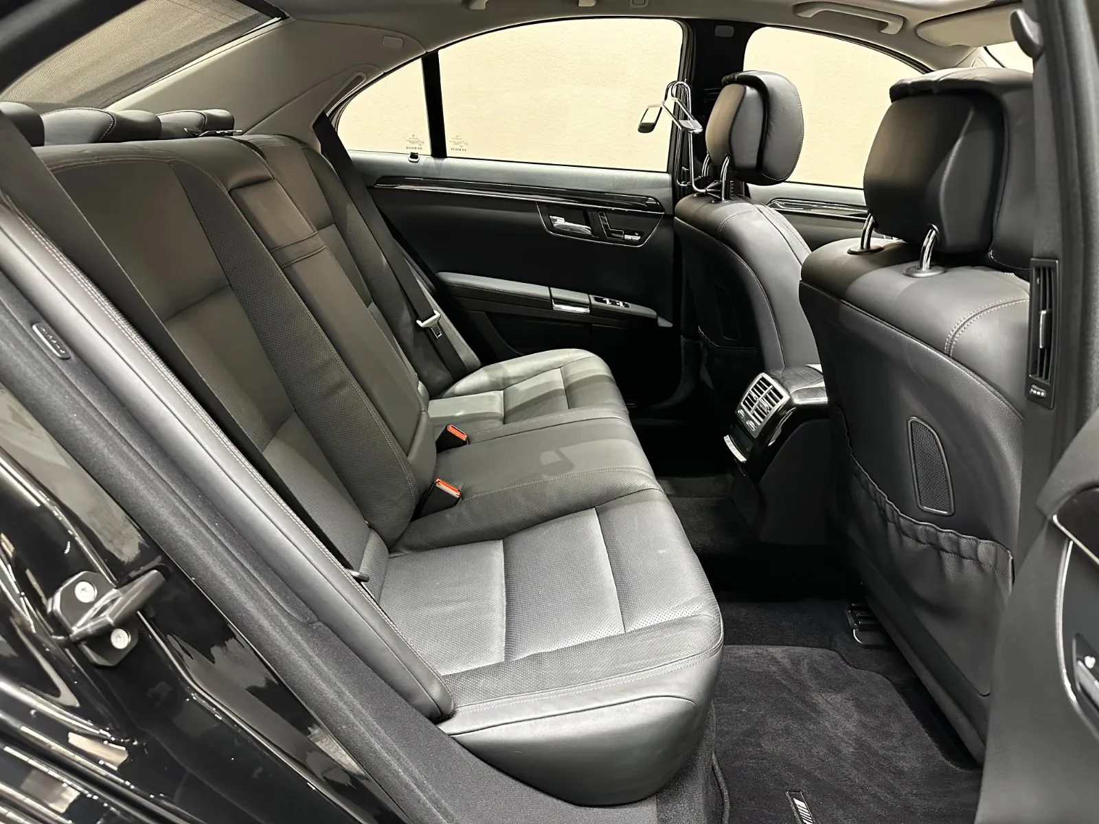 2010 Mercedes-Benz S 500 4MATIC, AMG Line, 19/26