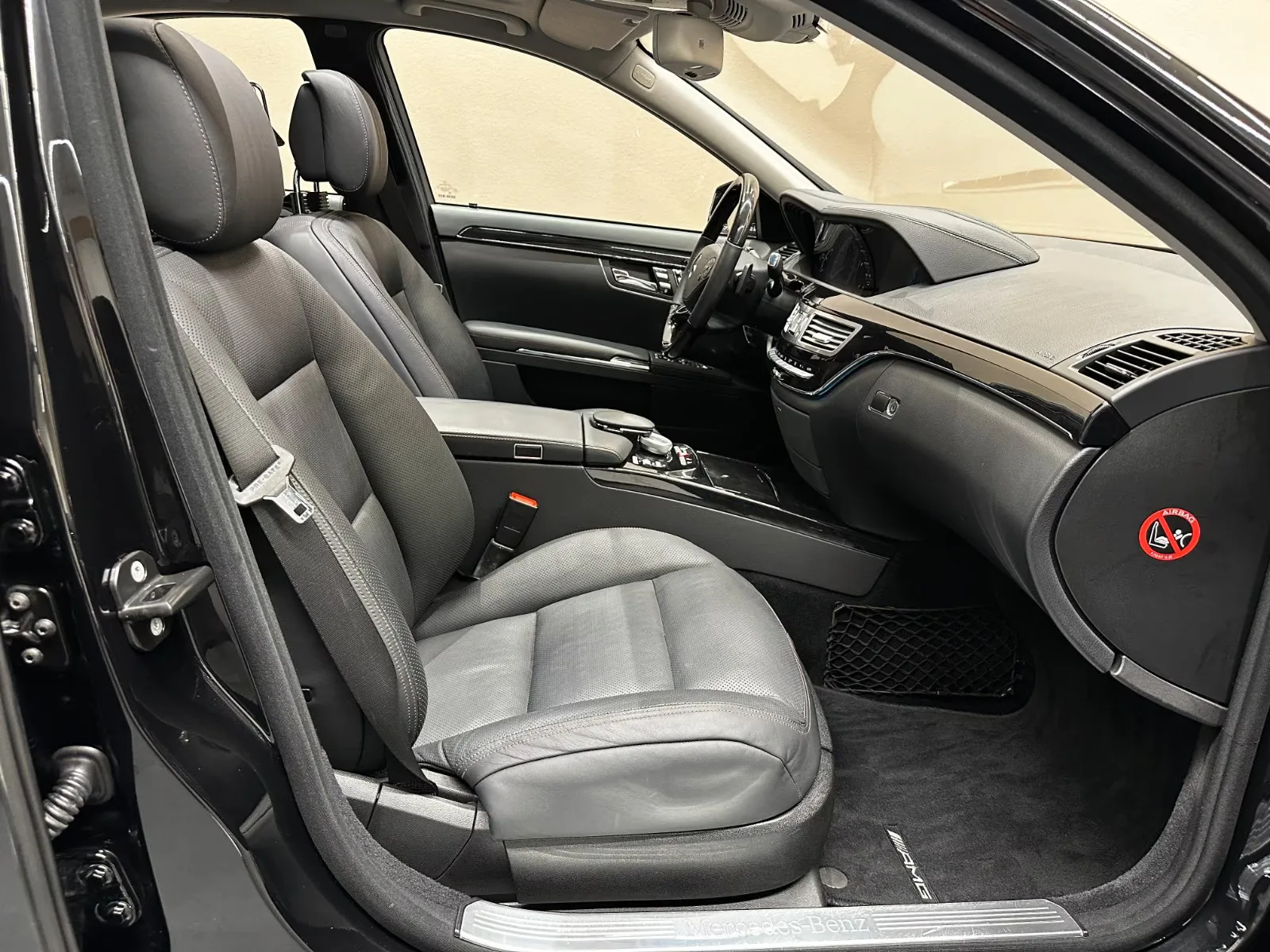 2010 Mercedes-Benz S 500 4MATIC, AMG Line, 23/26