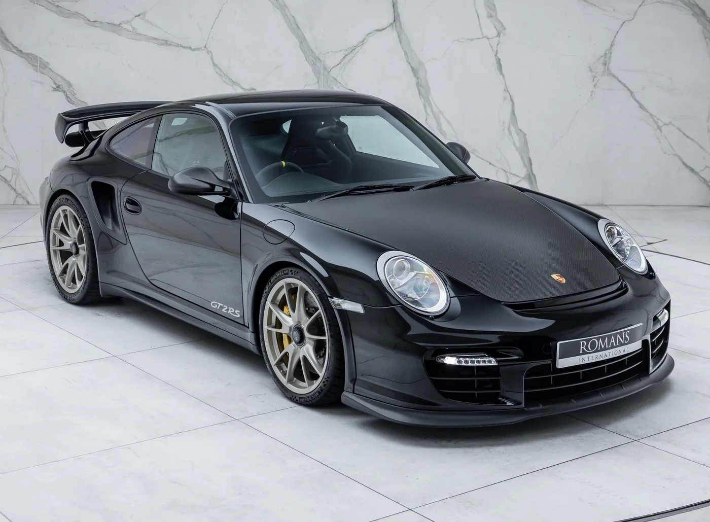 2010 Porsche 911 GT2 RS proposée par un concessionnaire spécialisé à Banstead, Royaume-Uni, photo 8 sur 15