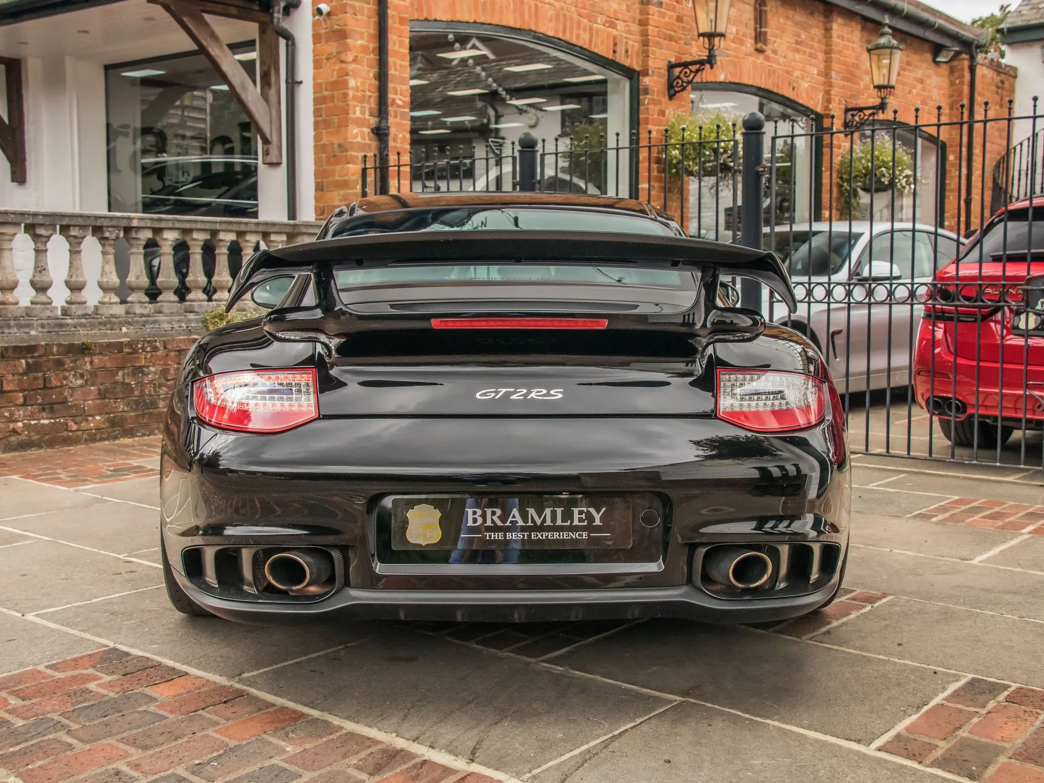 2010 Porsche 911 GT2 RS, 10/26