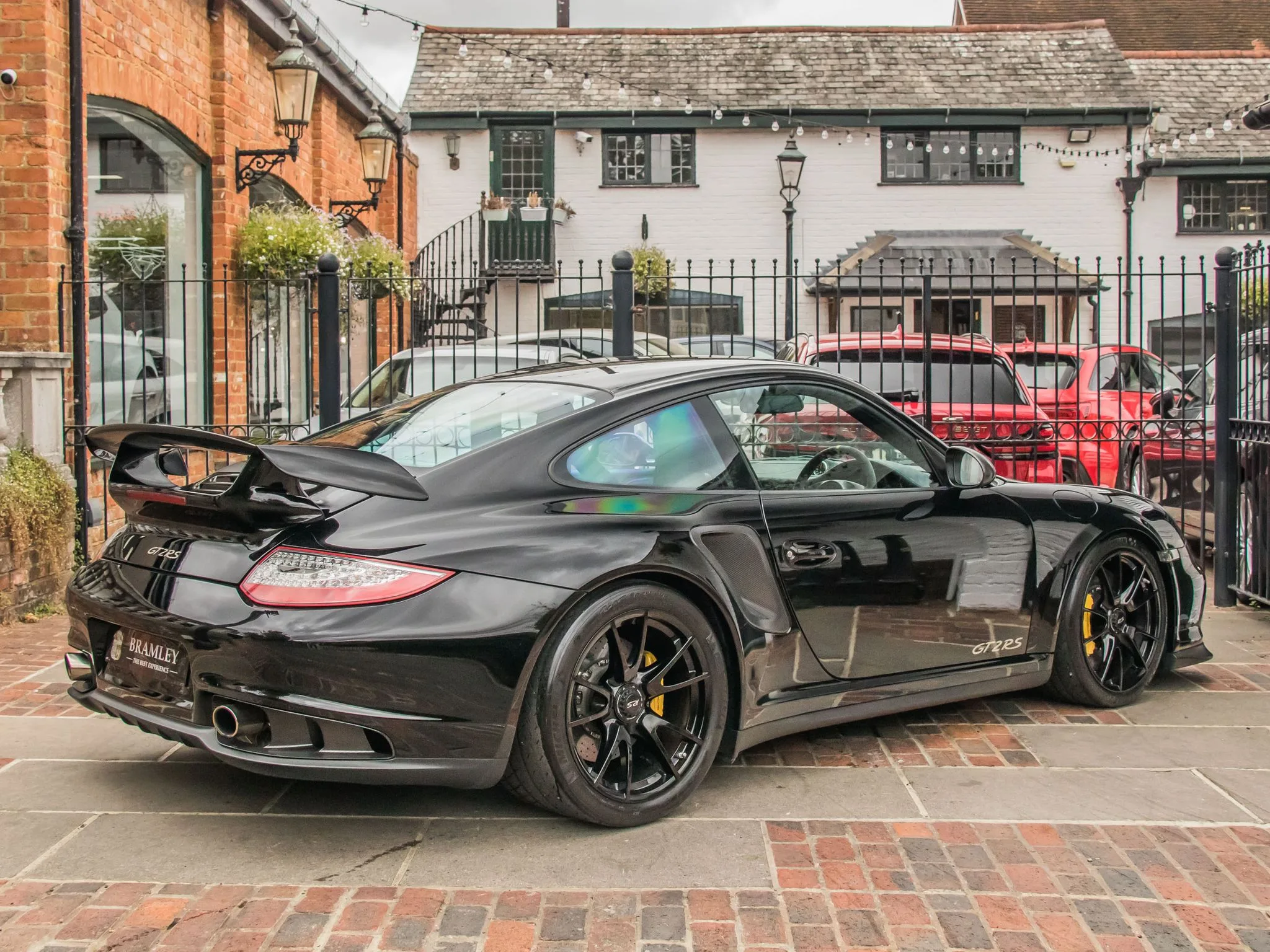 2010 Porsche 911 GT2 RS, 11/26