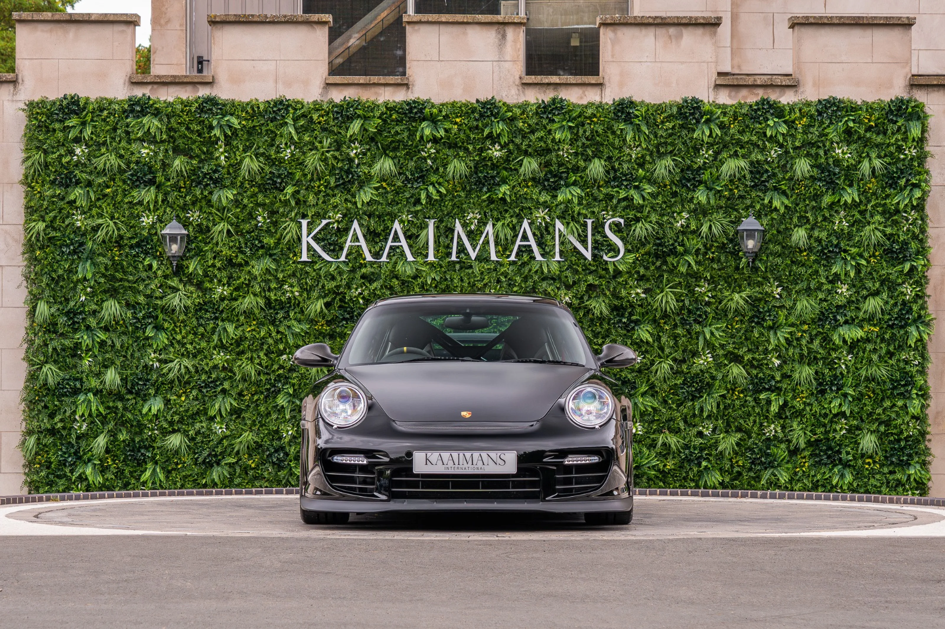 2010 Porsche 911 GT2 RS, 2/30