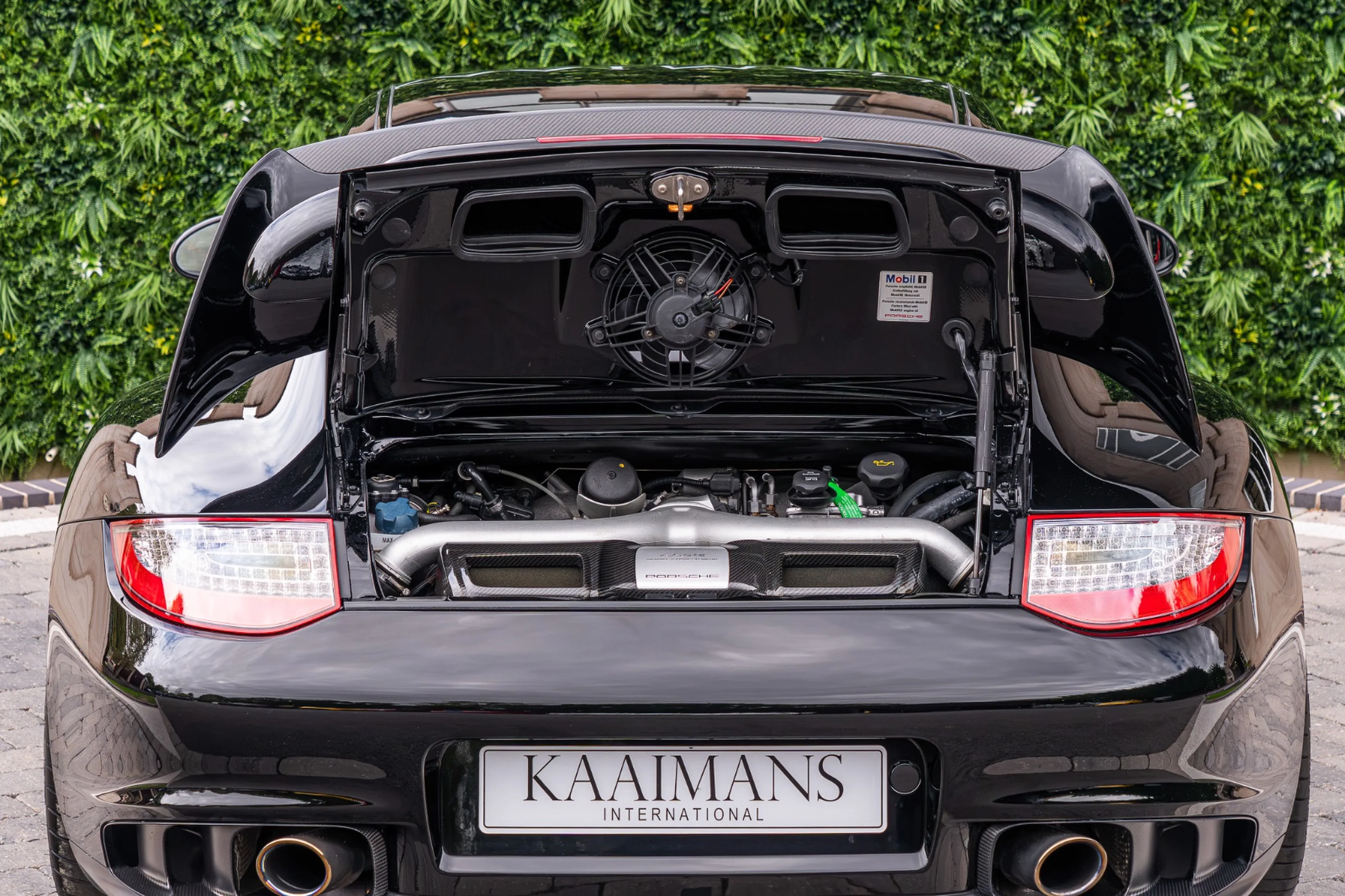 2010 Porsche 911 GT2 RS, 29/30