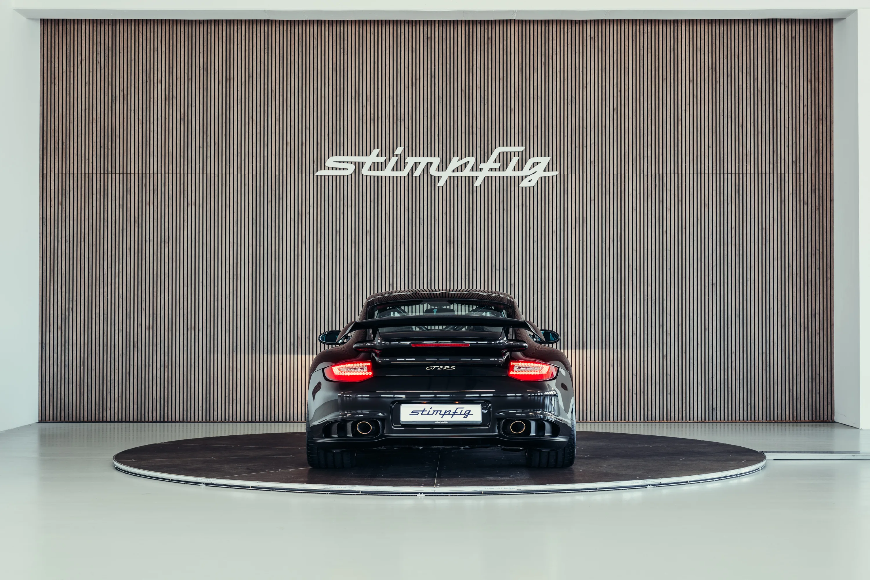 2010 Porsche 911 GT2 RS, 4/30