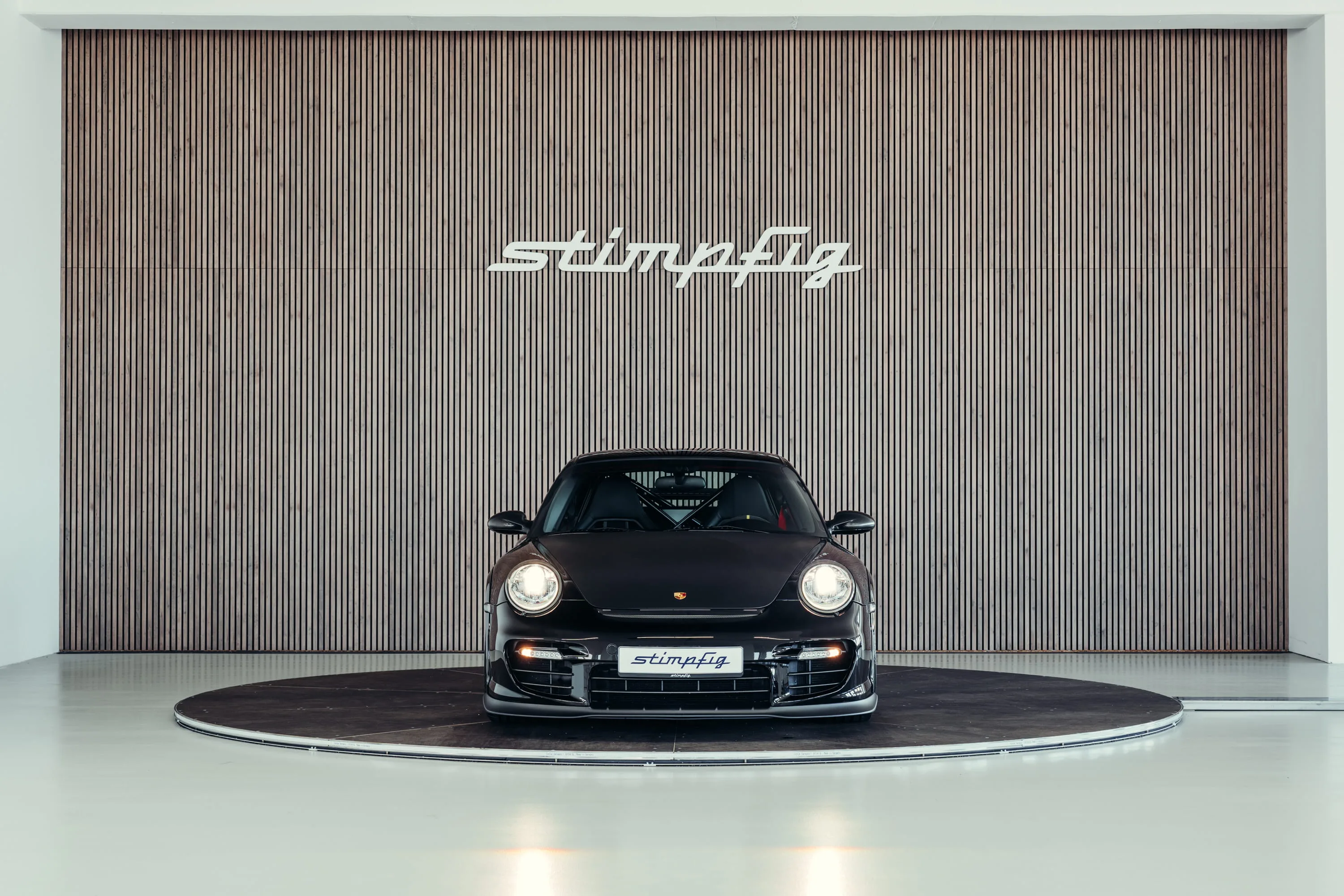 2010 Porsche 911 GT2 RS, 10/30