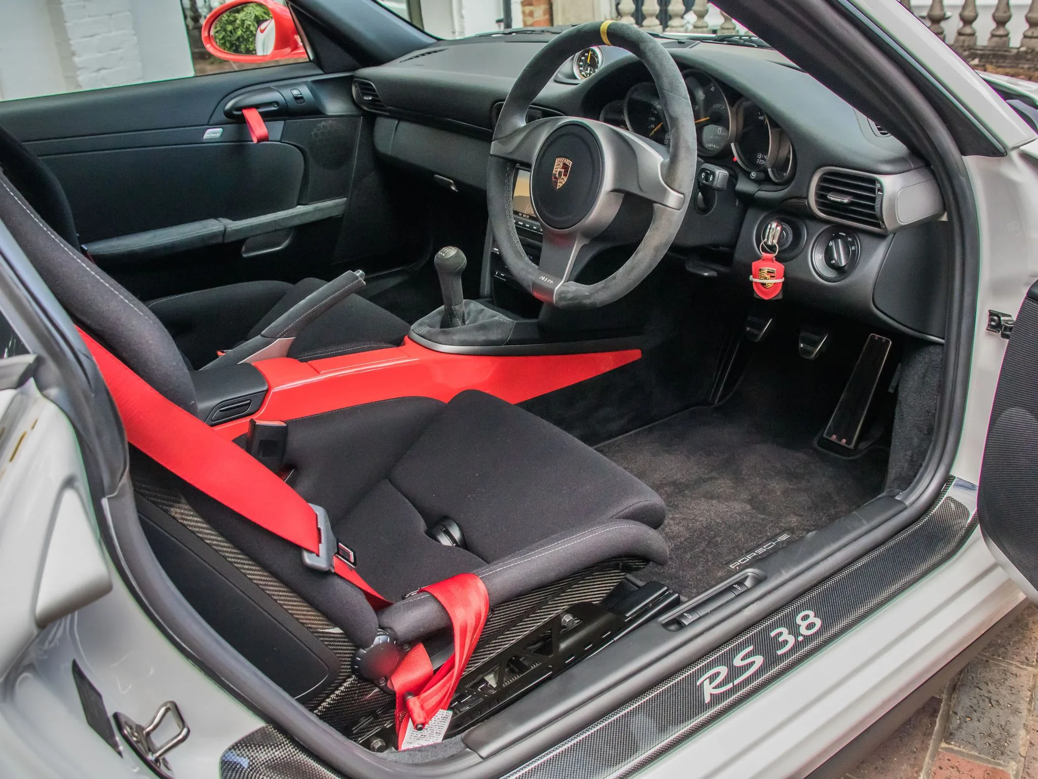 2010 Porsche 911 GT3 RS, 18/24