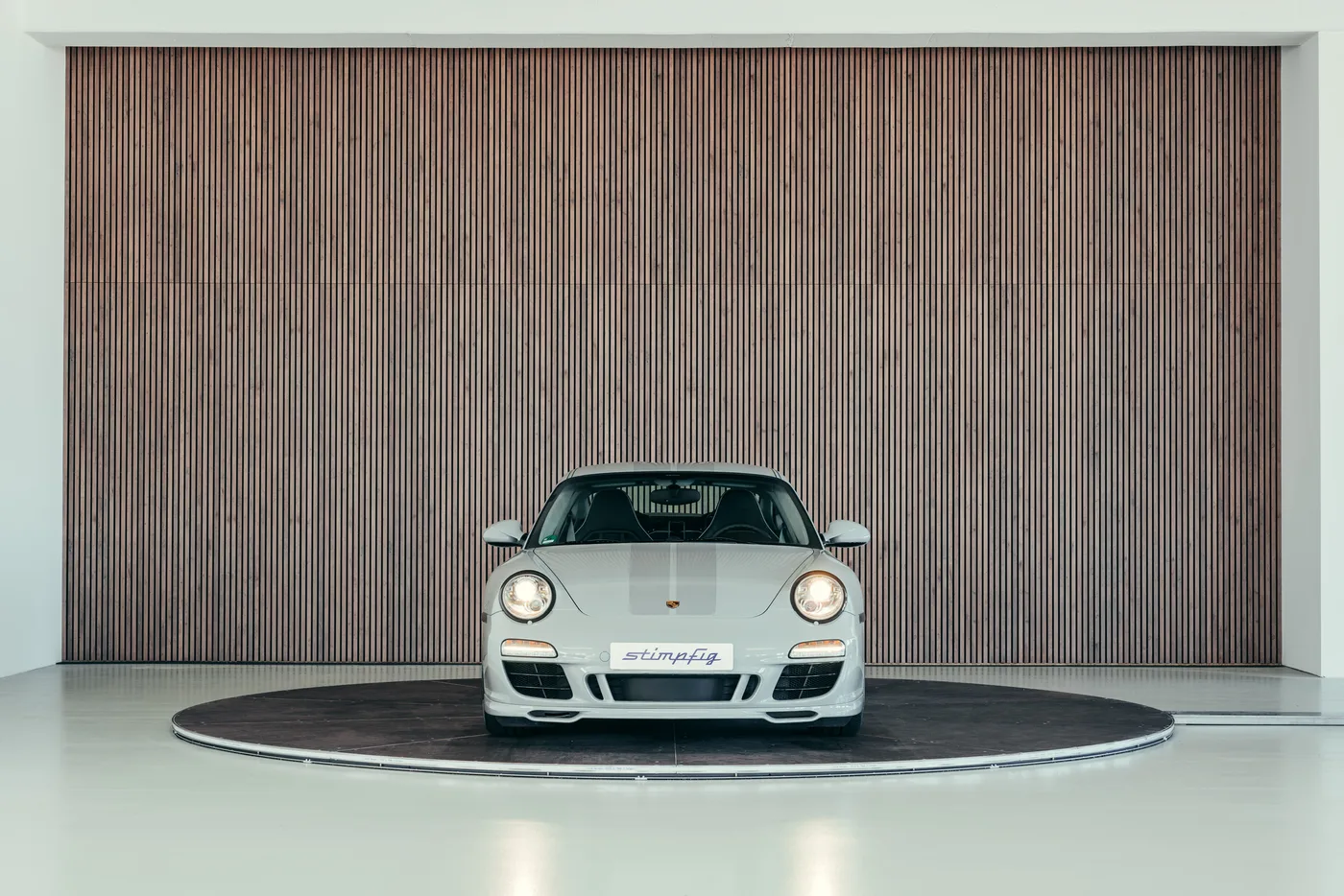 2010 Porsche 911 Sport Classic angeboten von einem Oldtimerspezialisten in Stuttgart, Deutschland, Foto 8 von 25