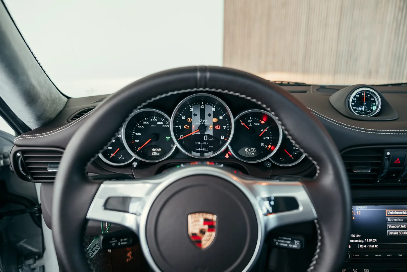 2010 Porsche 911 Sport Classic angeboten von einem Oldtimerspezialisten in Stuttgart, Deutschland, Foto 22 von 25