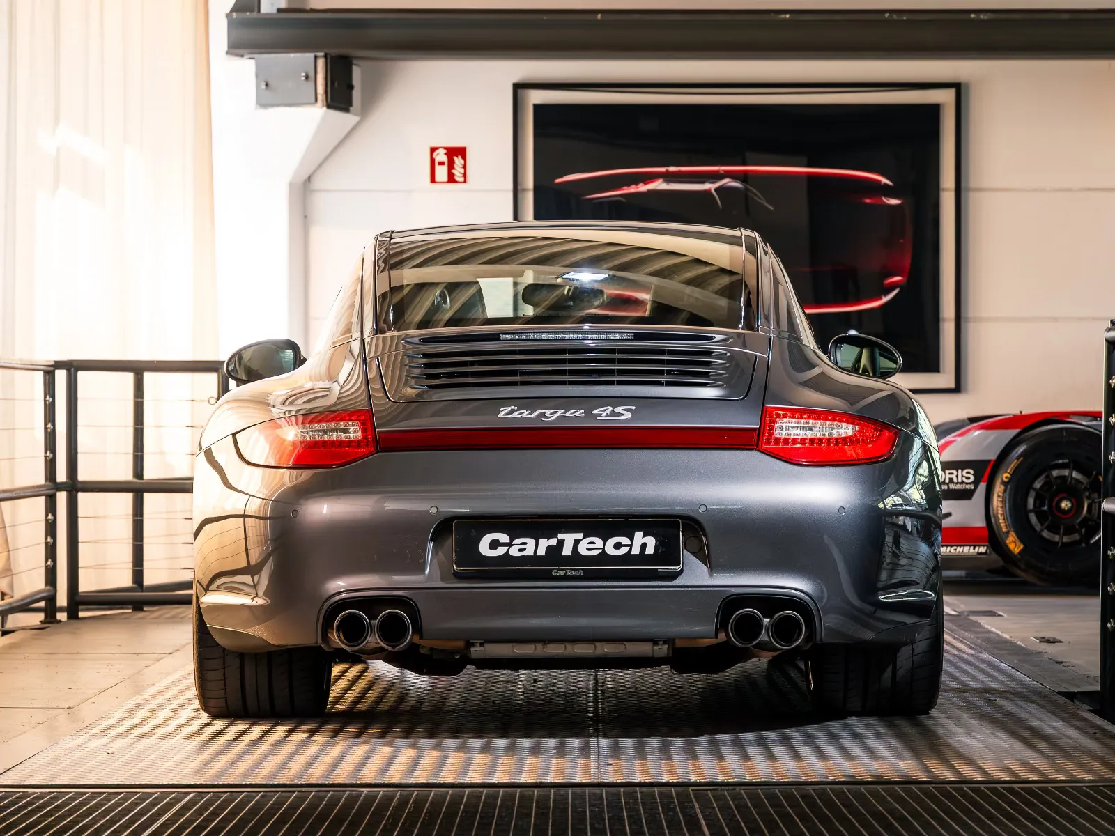2010 Porsche 911 Targa 4S, 12/12