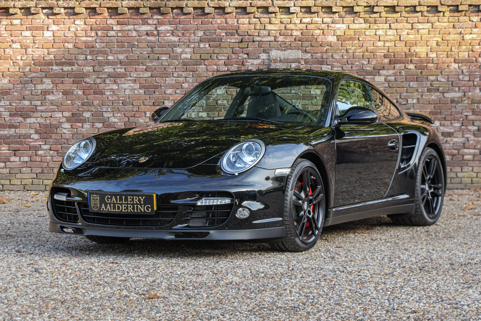 2010 Porsche 911 Turbo 997.2 angeboten von einem Fachhändler in Brummen, Niederlande, Hauptfoto