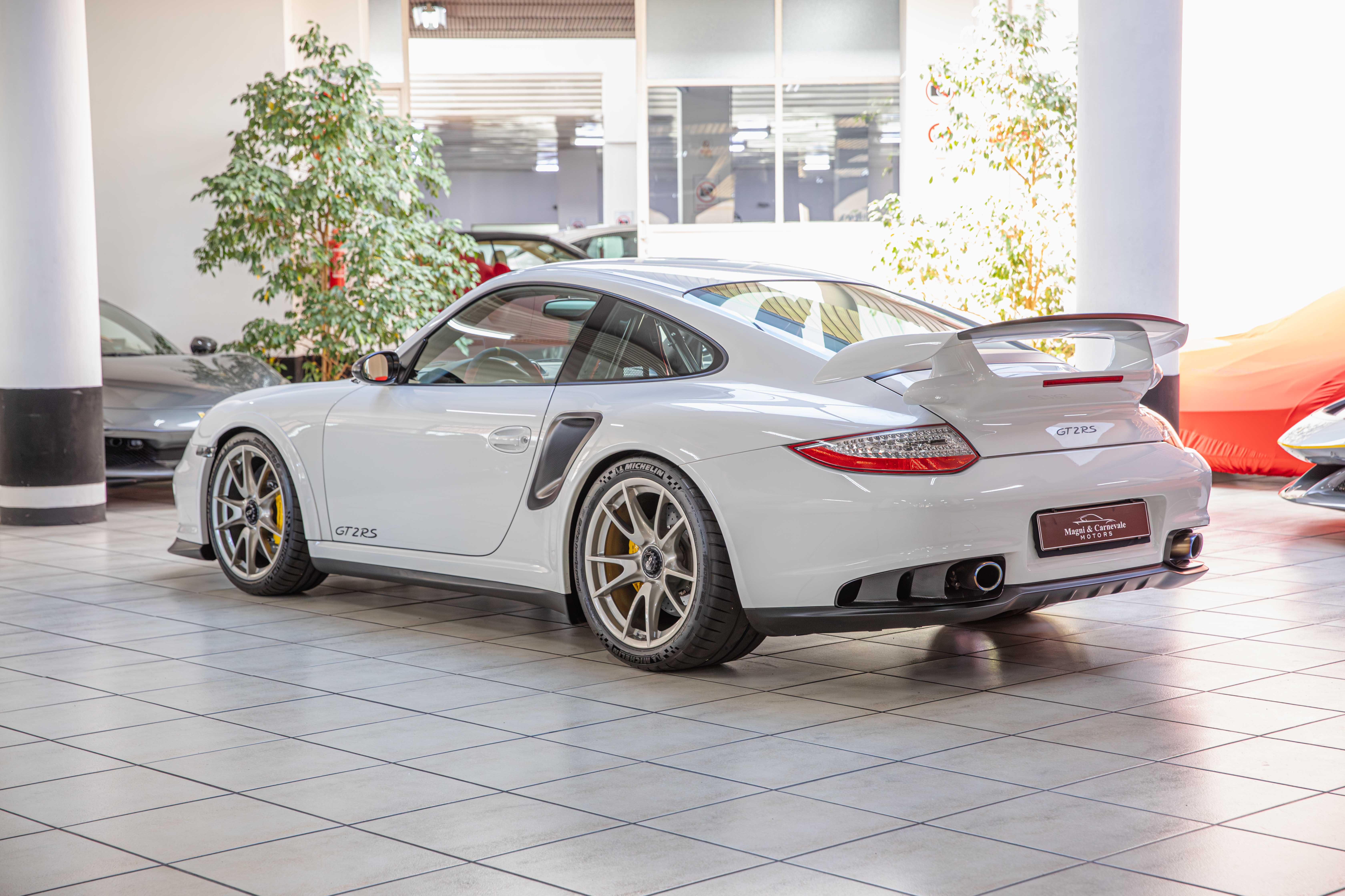 2010 Porsche 911 GT2 RS Clubsport angeboten von einem Fachhändler in Milan, Italien, Foto 12 von 20