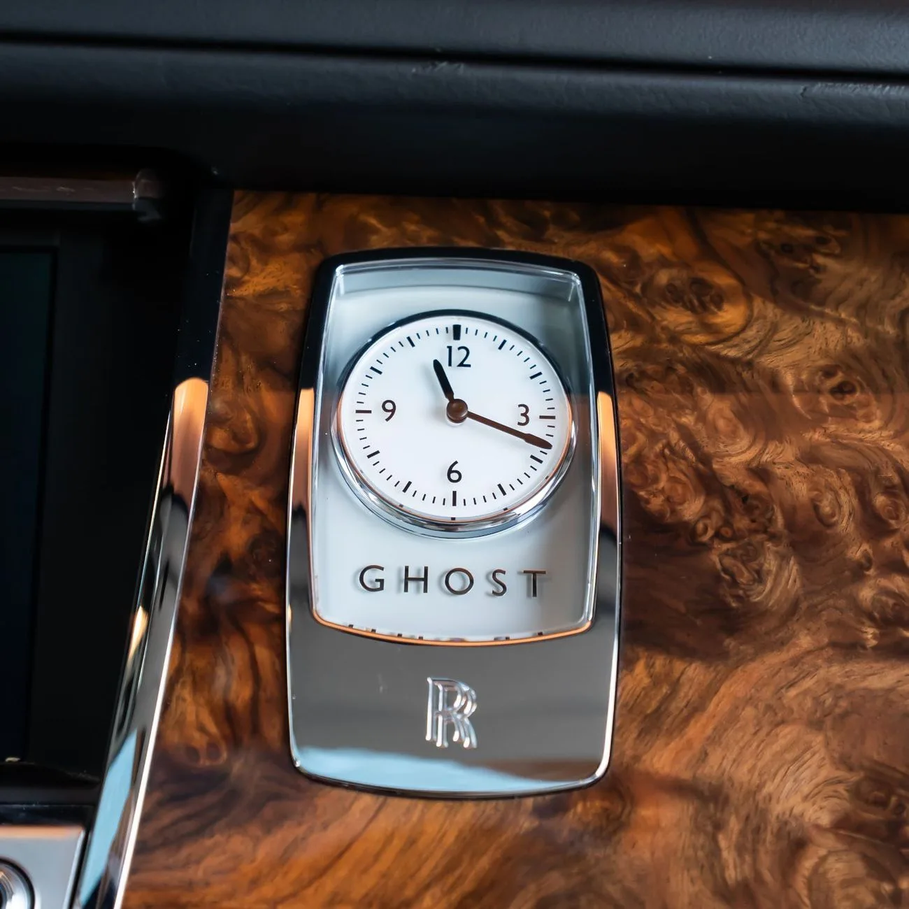 2010 Rolls-Royce Ghost angeboten von einem Fachhändler in Dubai, Vereinigte Arabische Emirate, Foto 9 von 21